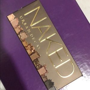 Urban decay eyeshadow palette